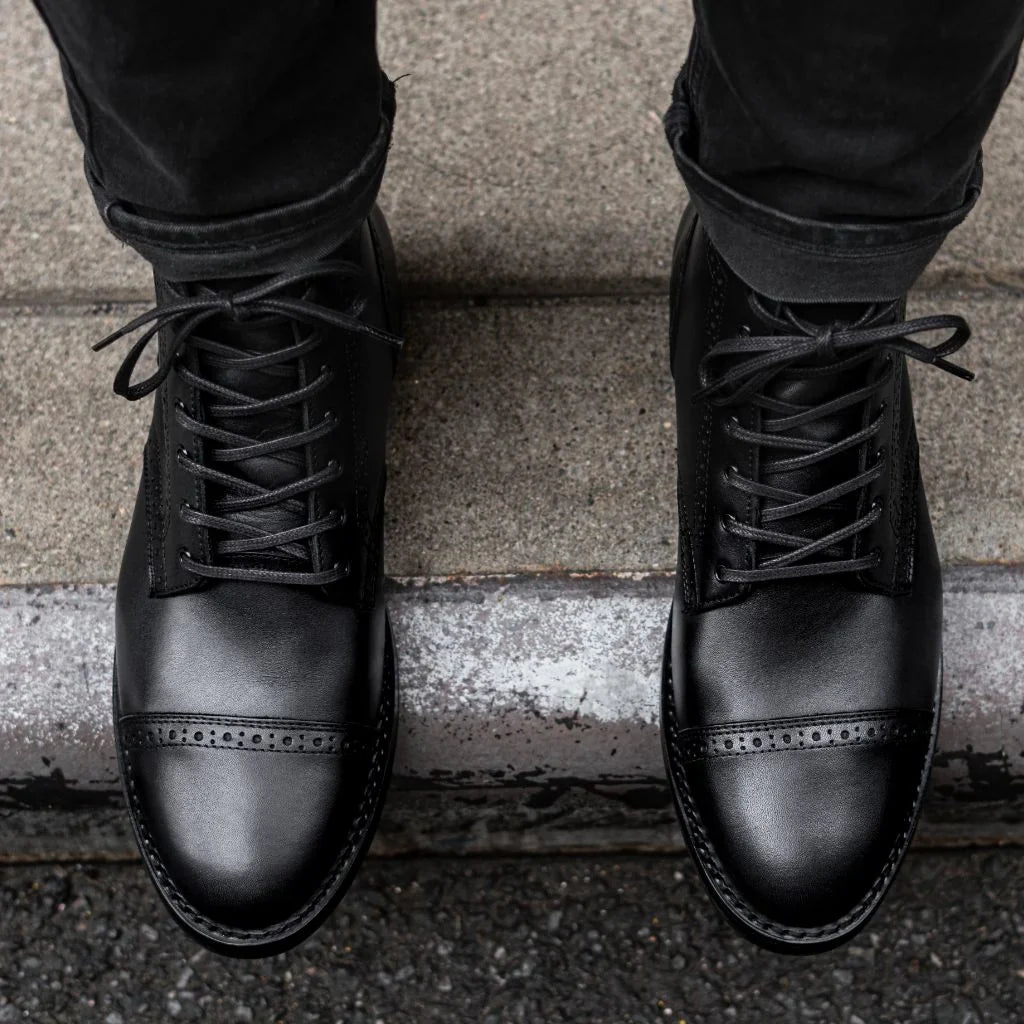 Captain Brogue | Black