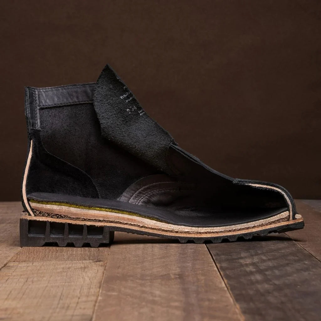 Heritage Captain StormKing® | Black Oil Tan