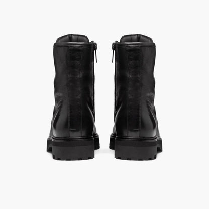 Combat | Black